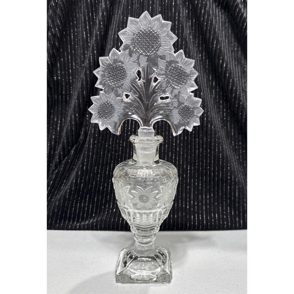 VTG Imperial Glass Co. For Irice 1940’s Sunflower Perfume Bottle & Stopper